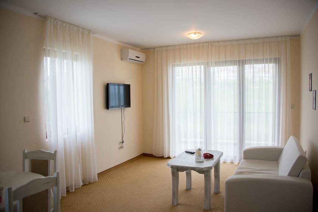 Rocamar Beach Resort Zarewo Exterior foto
